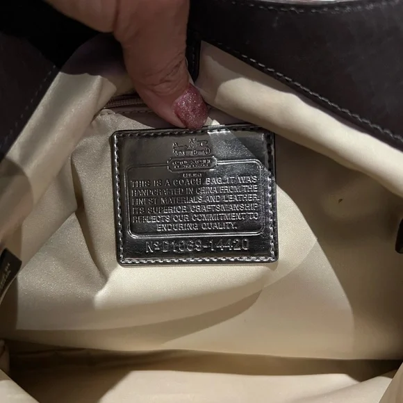 Coach - Picture 8 of 13